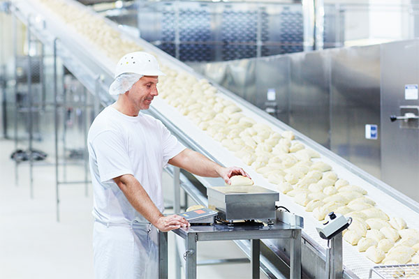 集成在生產線上的臺秤和地秤